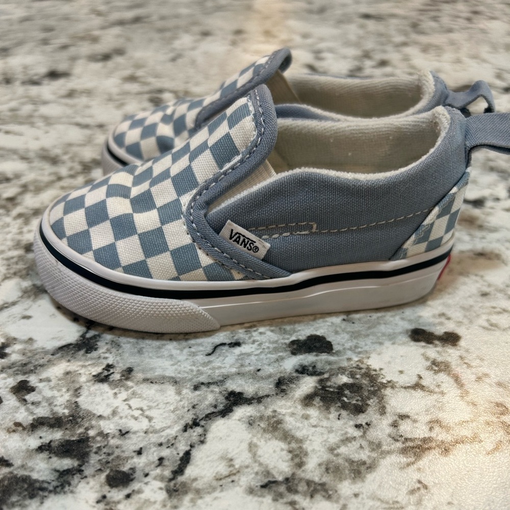toddler blue/white checkered vans, size 5c